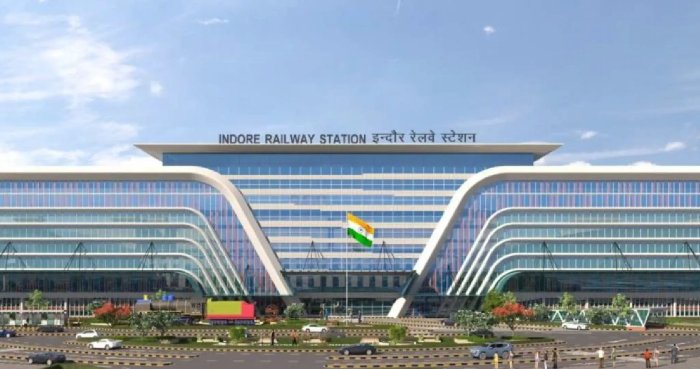 Indore, railway station, concourse, platforms, housing shops
